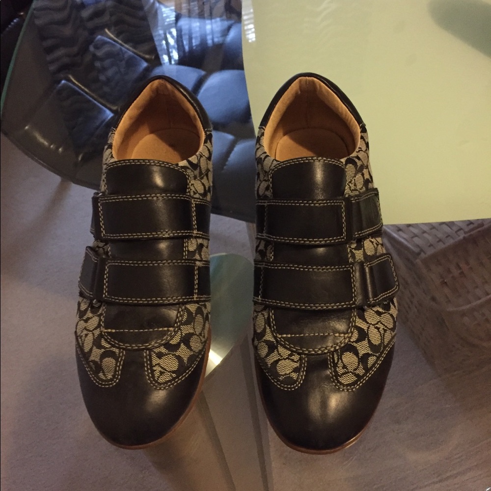 Coach shoes size 7.5